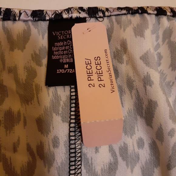 Victoria secret PJ shorts - Picture 3 of 5